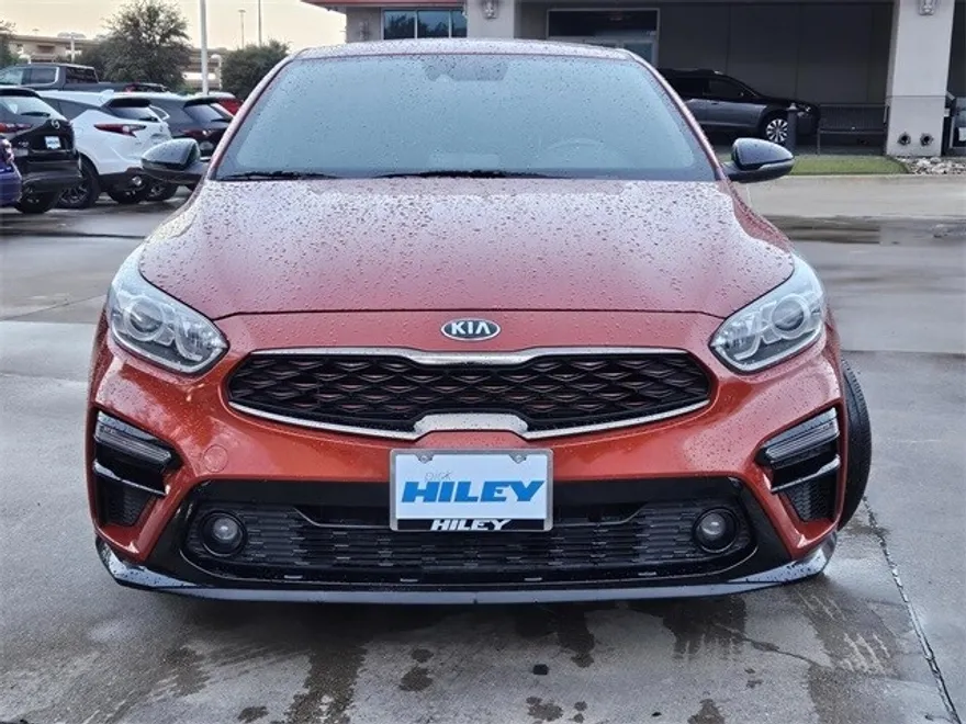 2020 Kia Forte GT-Line photo 1