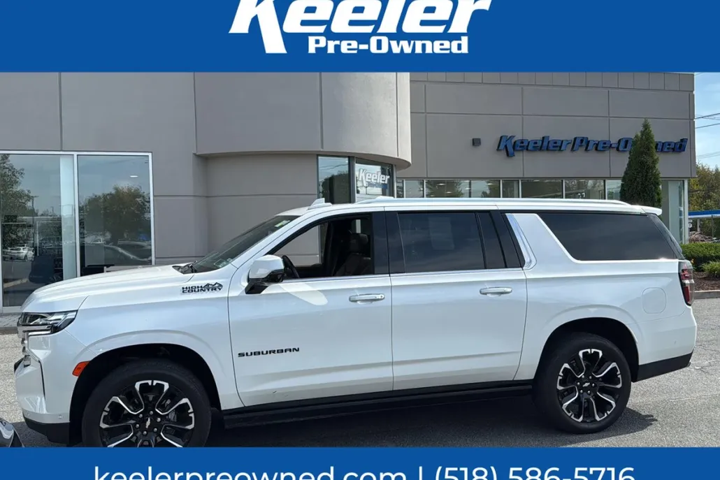 2024 Chevrolet Suburban High Country photo 1