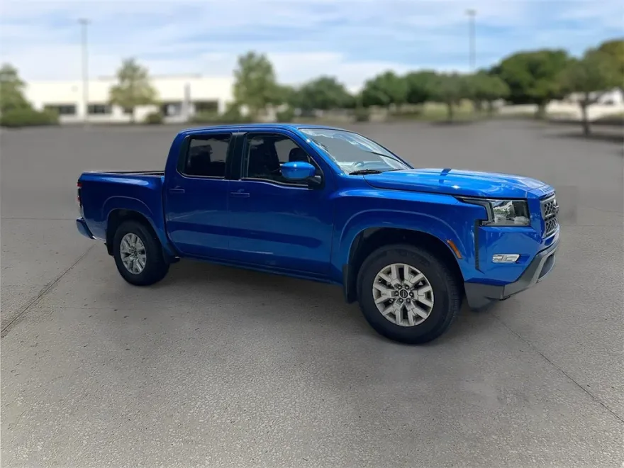 2024 Nissan Frontier SV photo 1