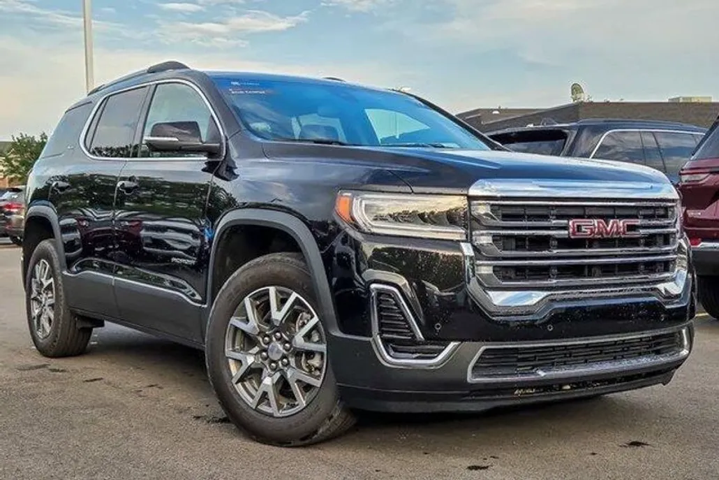 2023 Gmc Acadia SLE photo 1