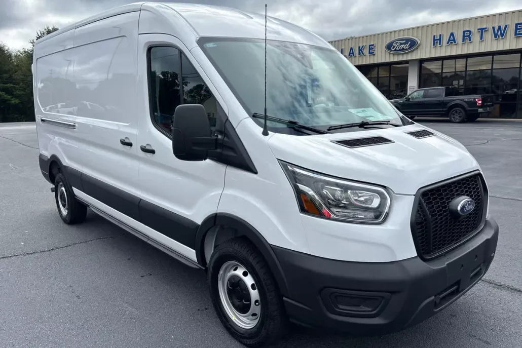 2025 Ford Transit Cargo Van photo 1