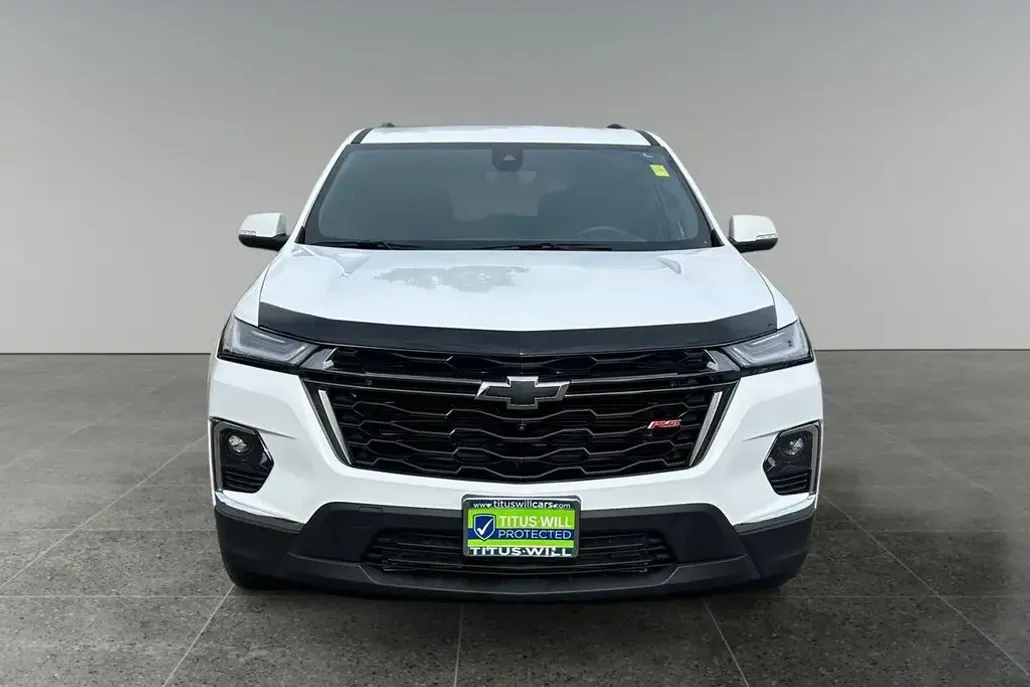 2023 Chevrolet Traverse RS photo 1
