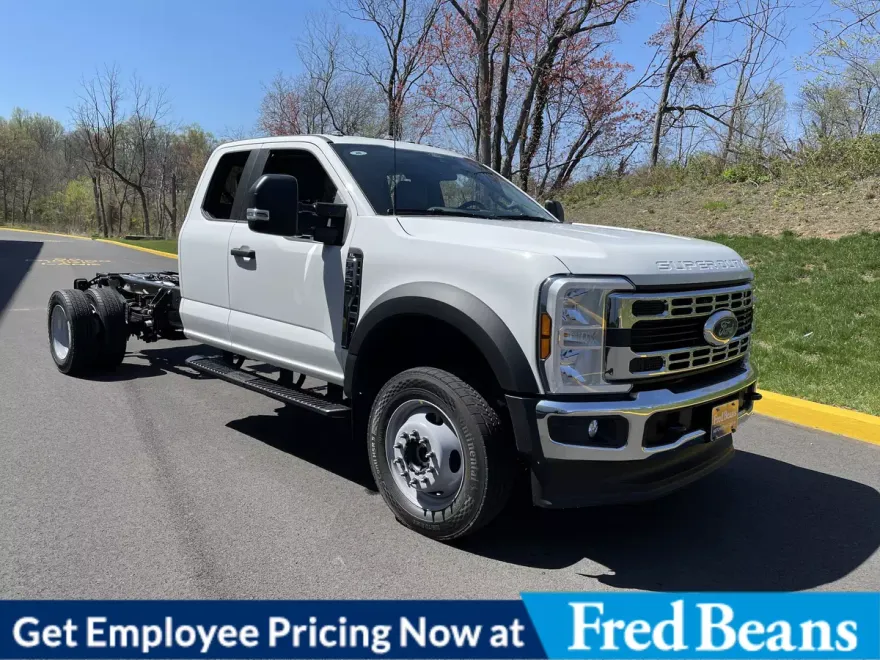 2025 Ford F-450 XL photo 1