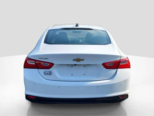 2024 Chevrolet Malibu LS photo 4