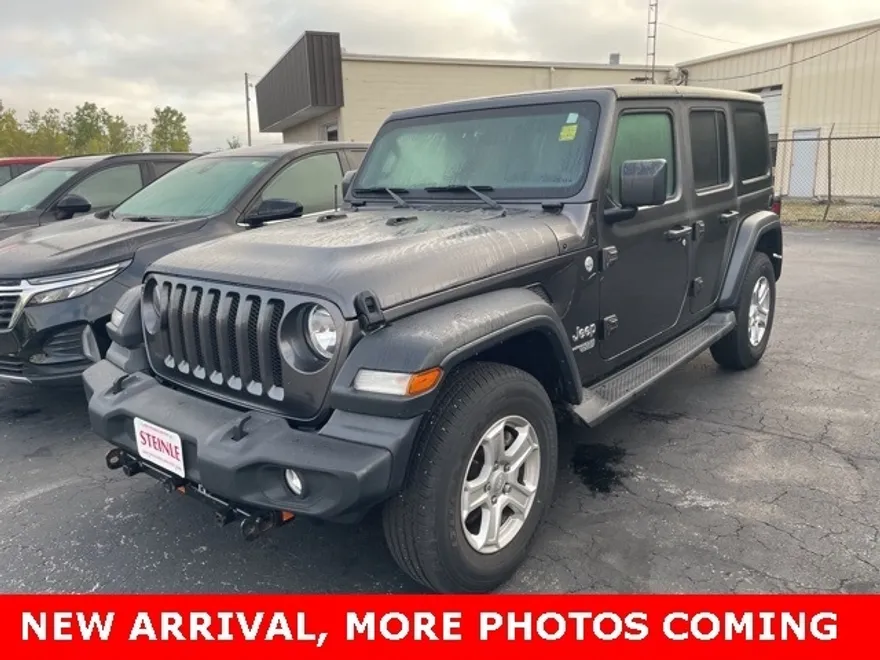 2018 Jeep Wrangler Unlimited Sport S photo 1