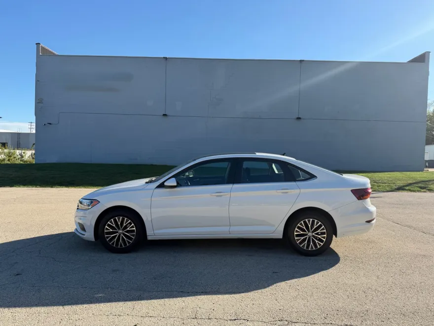 2019 Volkswagen Jetta 1.4T SE photo 1