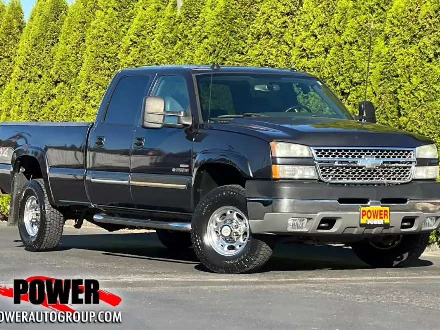 2005 Chevrolet Silverado 2500HD LT photo 1