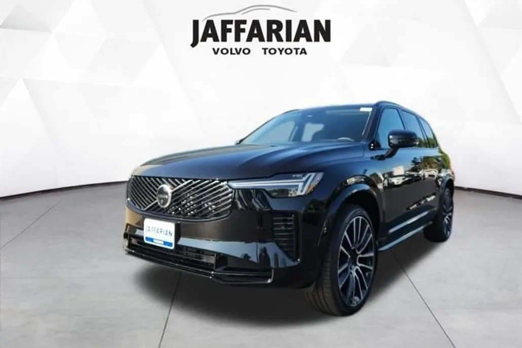 2026 Volvo XC90 photo 1
