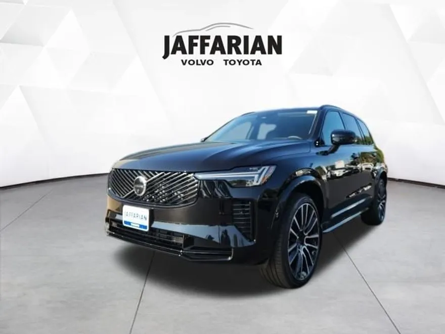 2026 Volvo XC90 photo 1