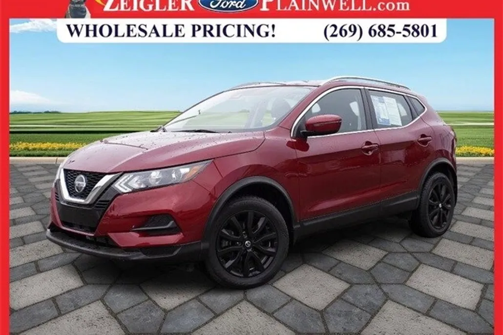 2020 Nissan Rogue Sport SV photo 1