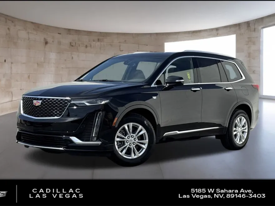 2025 Cadillac XT6 Luxury photo 1
