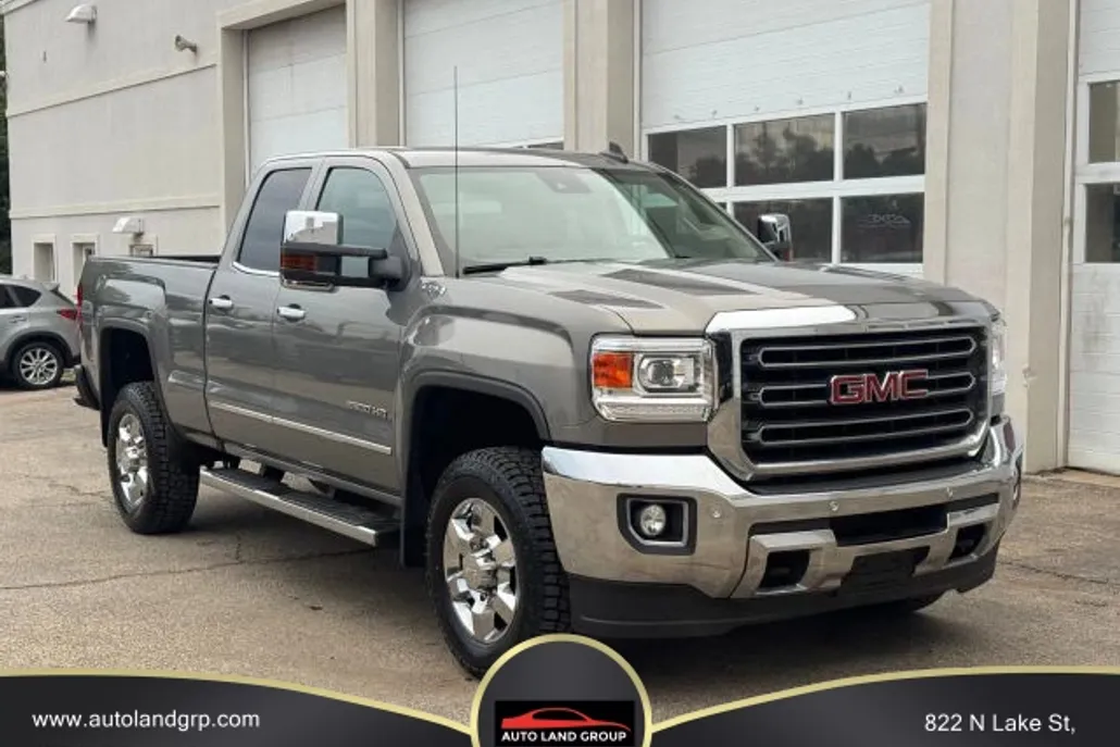 2017 Gmc Sierra 2500 HD SLT photo 1
