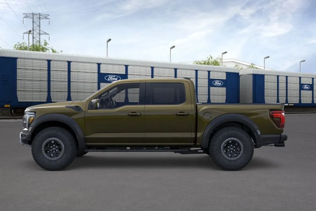 2025 Ford F-150 Raptor photo 1