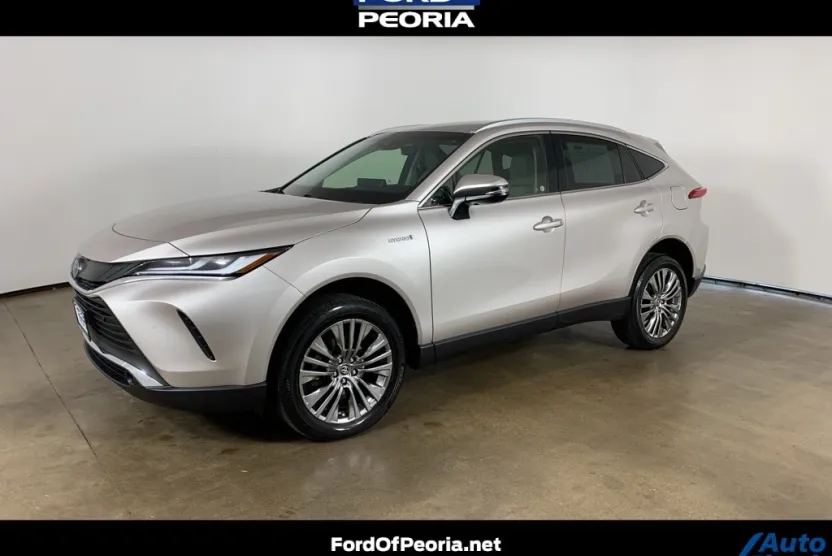 2021 Toyota Venza XLE photo 1