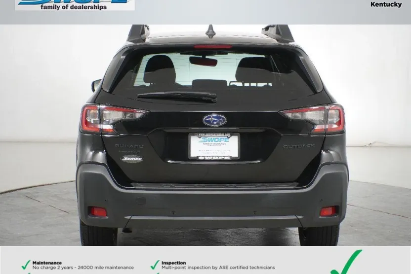 2023 Subaru Outback Onyx Edition photo 1