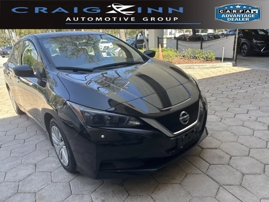 2019 Nissan Leaf S photo 1