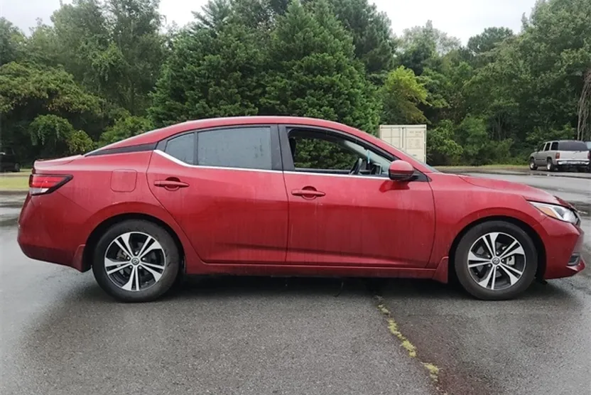 2020 Nissan Sentra SV photo 1