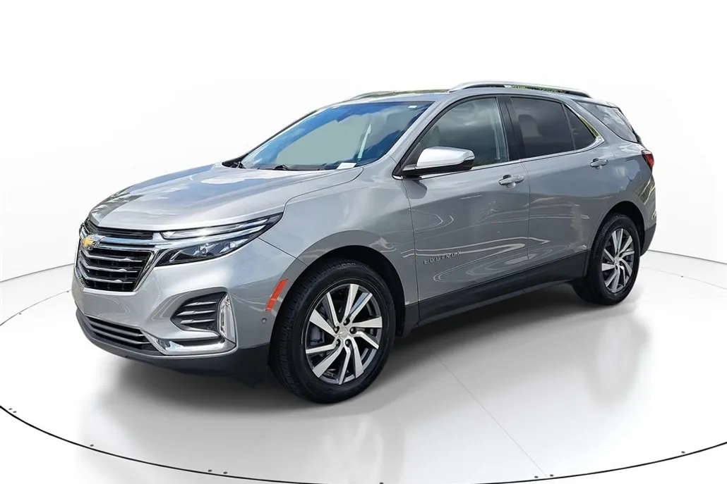 2023 Chevrolet Equinox Premier photo 1