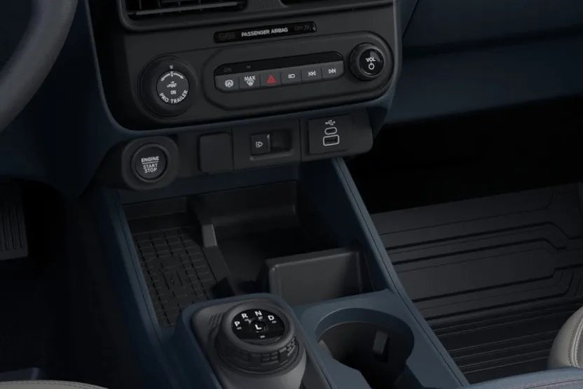 2025 Ford Maverick Lariat photo 13