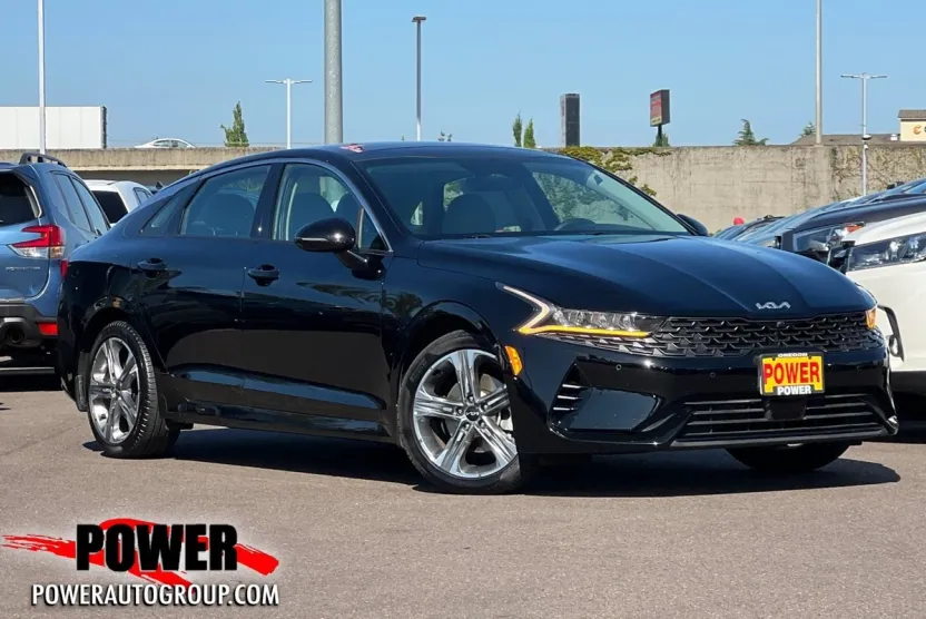 2024 Kia K5 EX photo 1