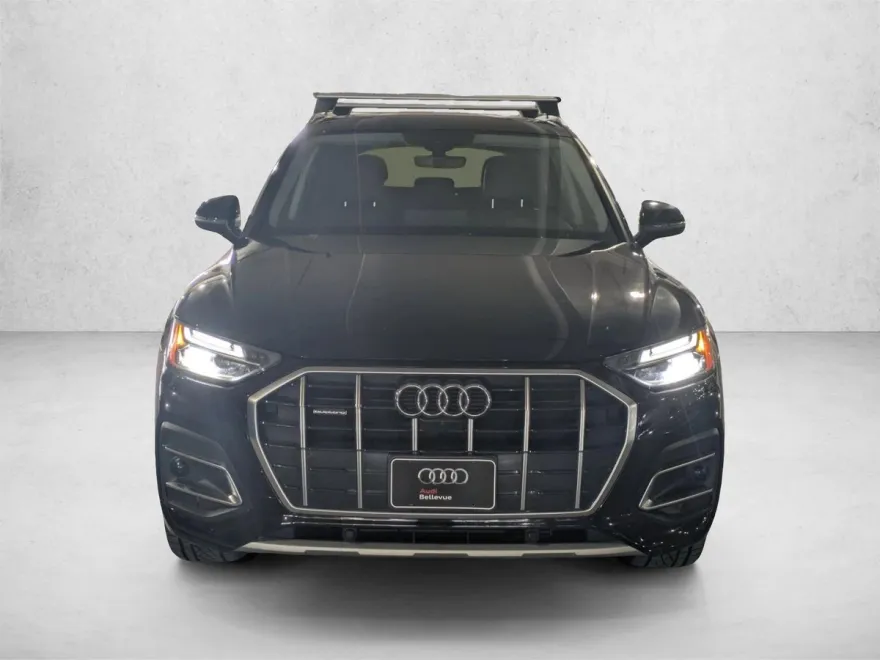 2021 Audi Q5 45 Premium photo 1