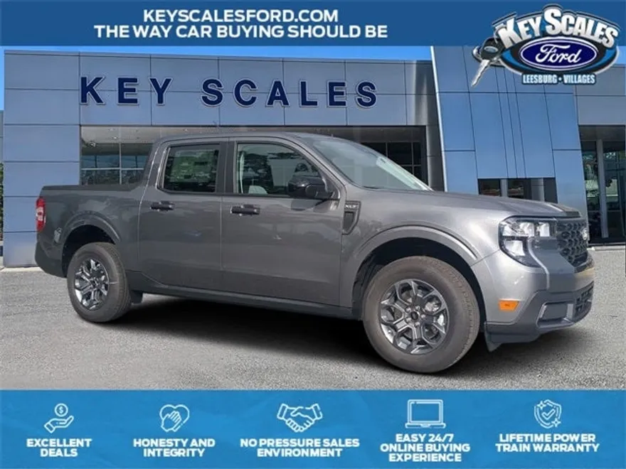2025 Ford Maverick XLT photo 1