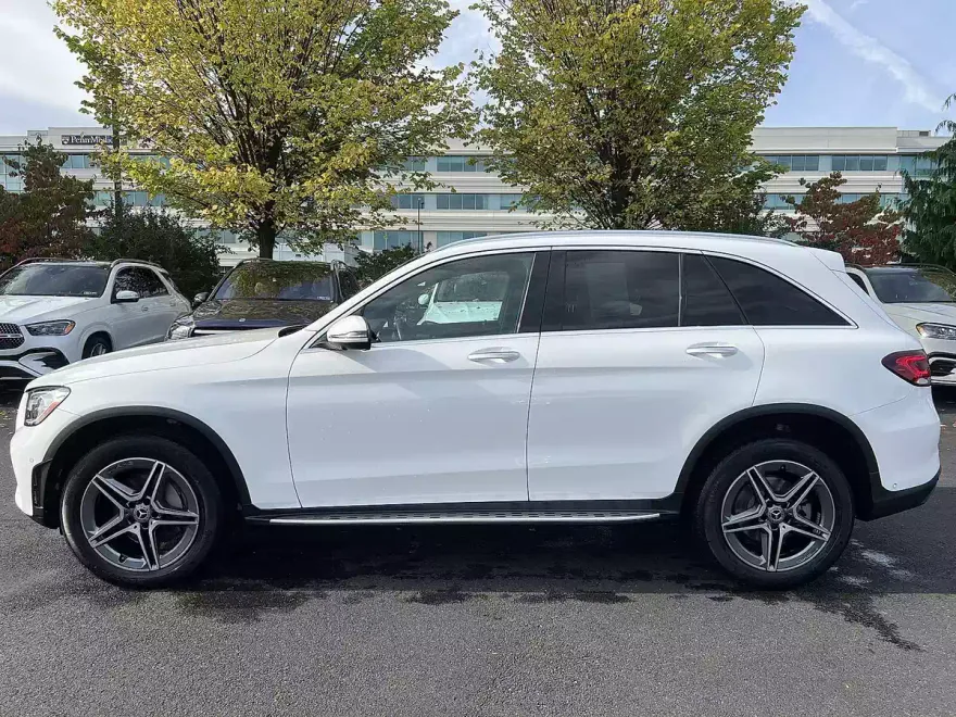 2021 Mercedes Benz GLC 300 4MATIC photo 1
