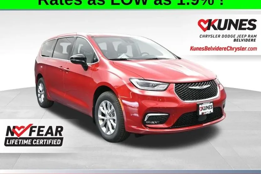 2026 Chrysler Pacifica photo 1