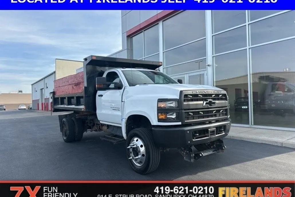2021 Chevrolet Silverado 6500HD photo 1