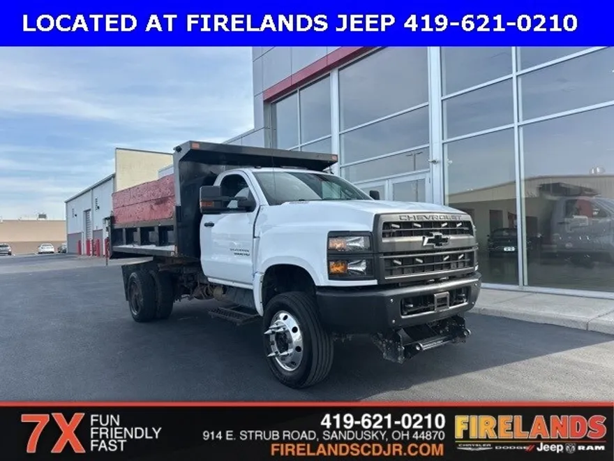 2021 Chevrolet Silverado 6500HD photo 1