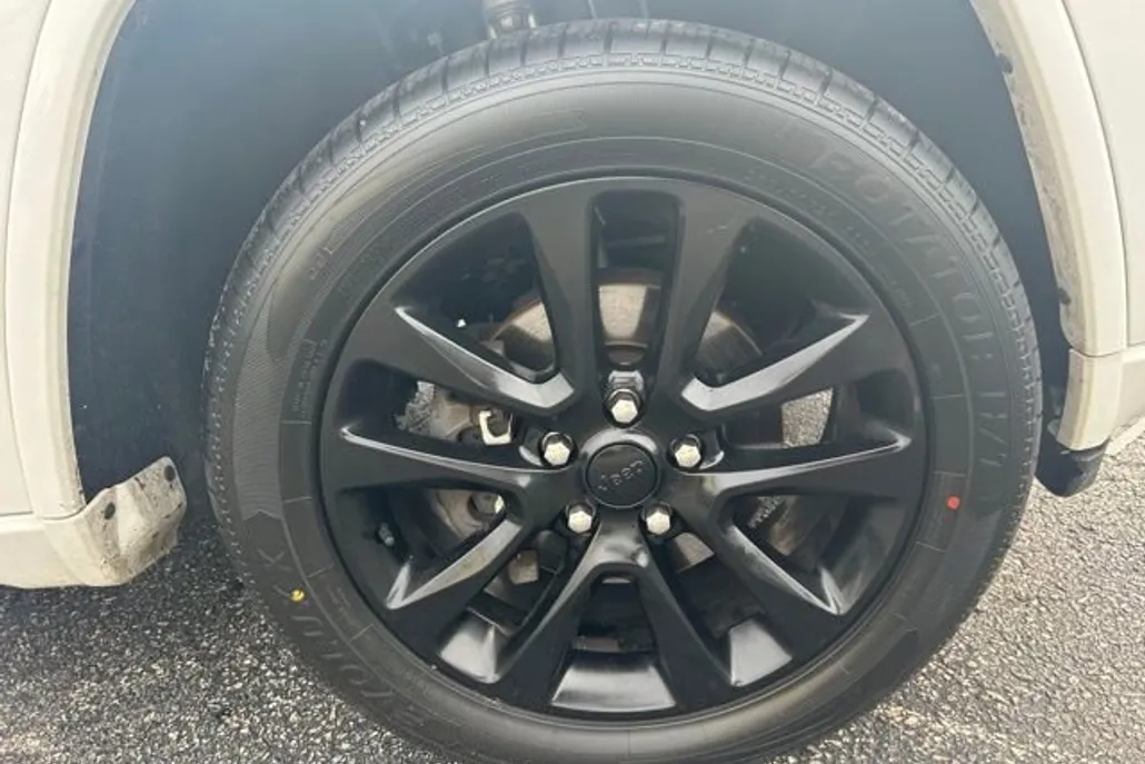 2019 Jeep Grand Cherokee Altitude photo 1