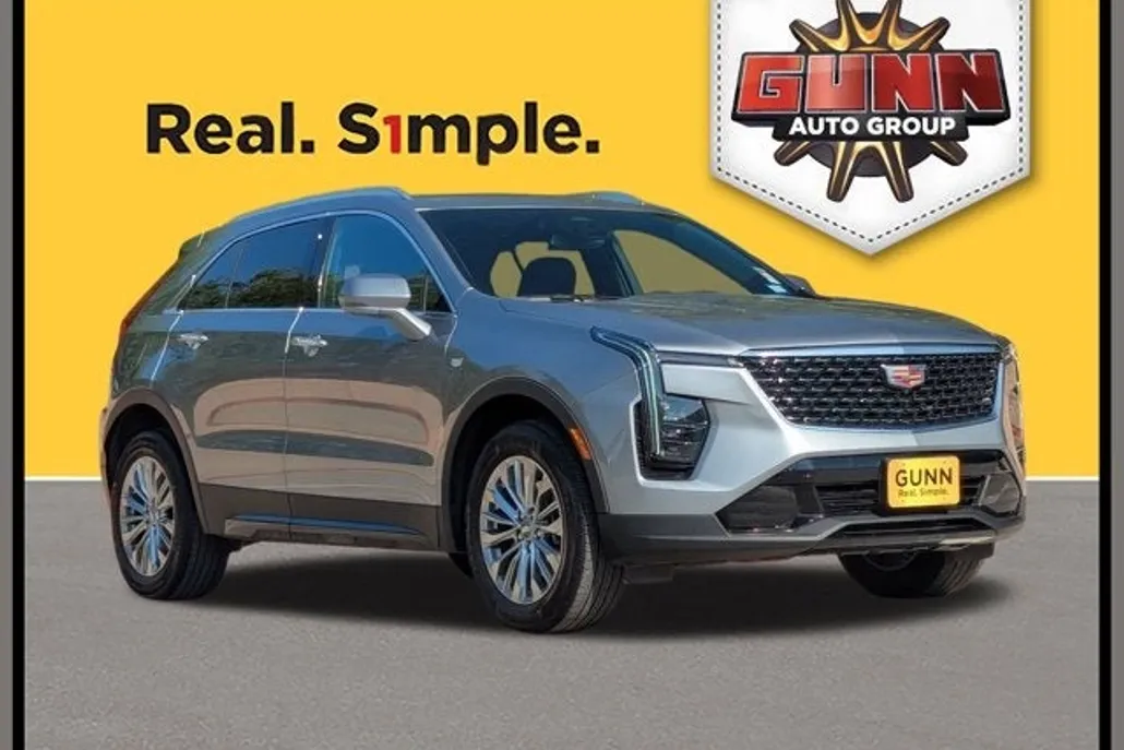2025 Cadillac XT4 Premium Luxury photo 1