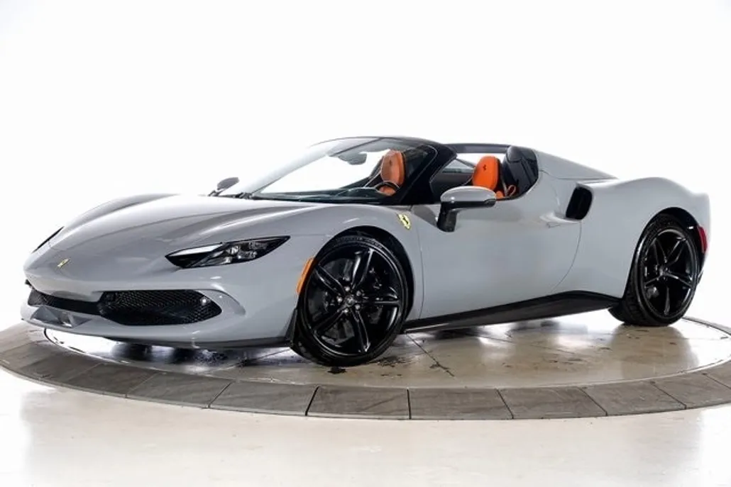 2024 Ferrari 296 GTS photo 1