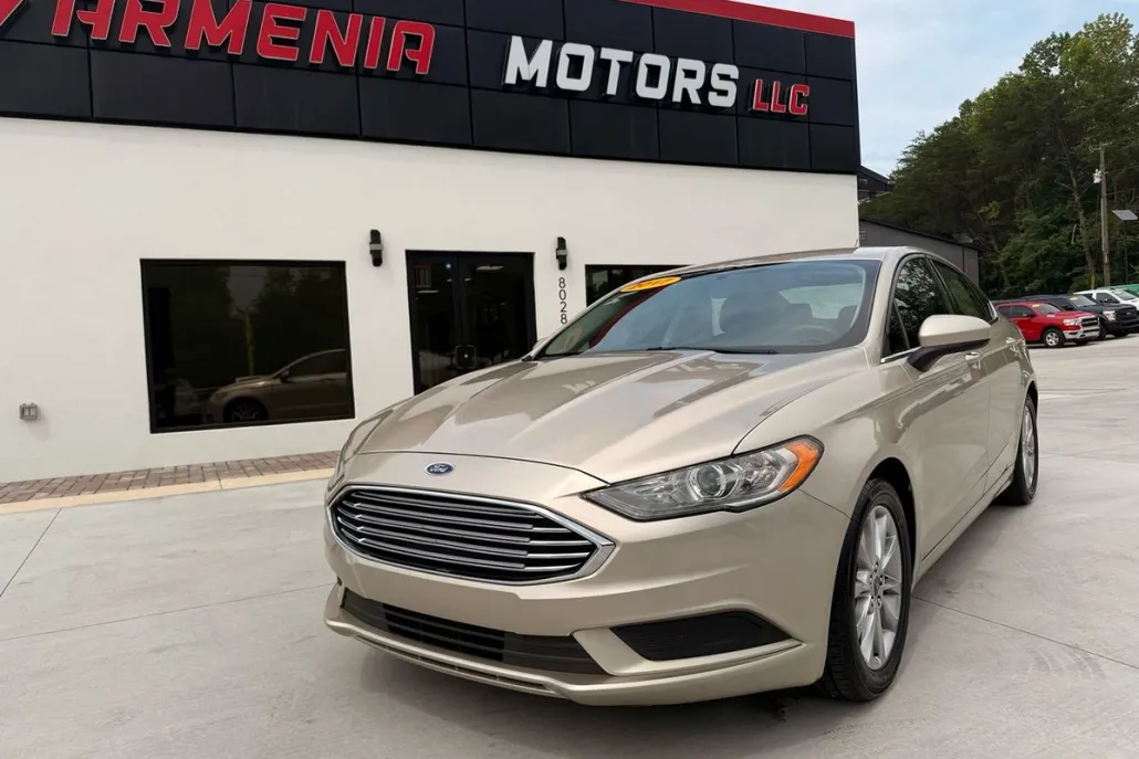 2017 Ford Fusion SE photo 1