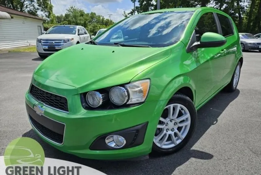 2015 Chevrolet Sonic LT photo 1