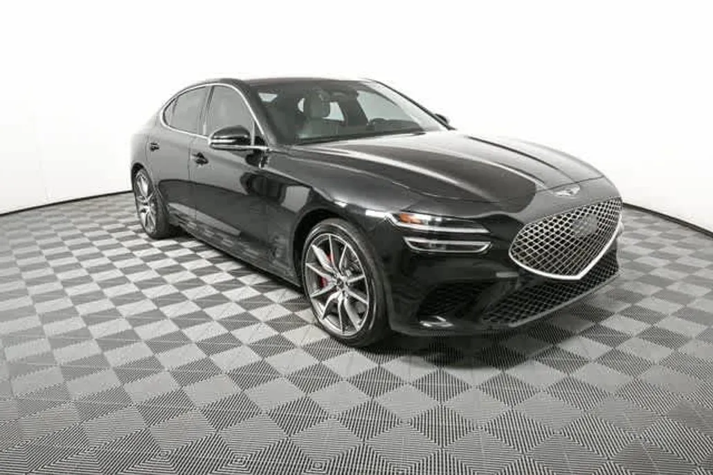 2025 Genesis G70 2.5T photo 1
