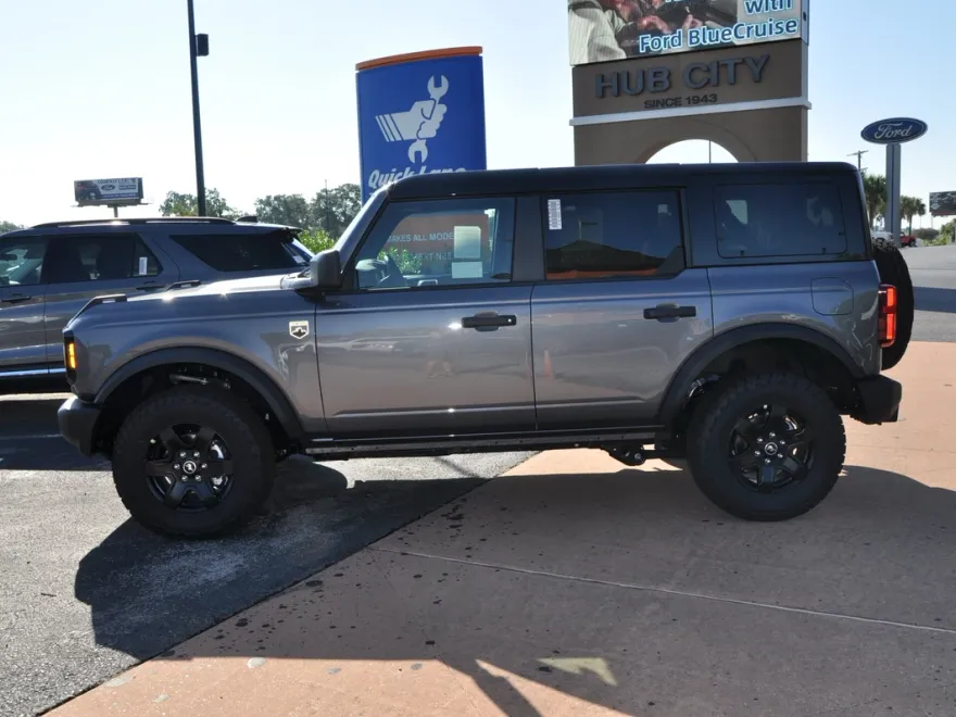 2025 Ford Bronco Big Bend photo 1