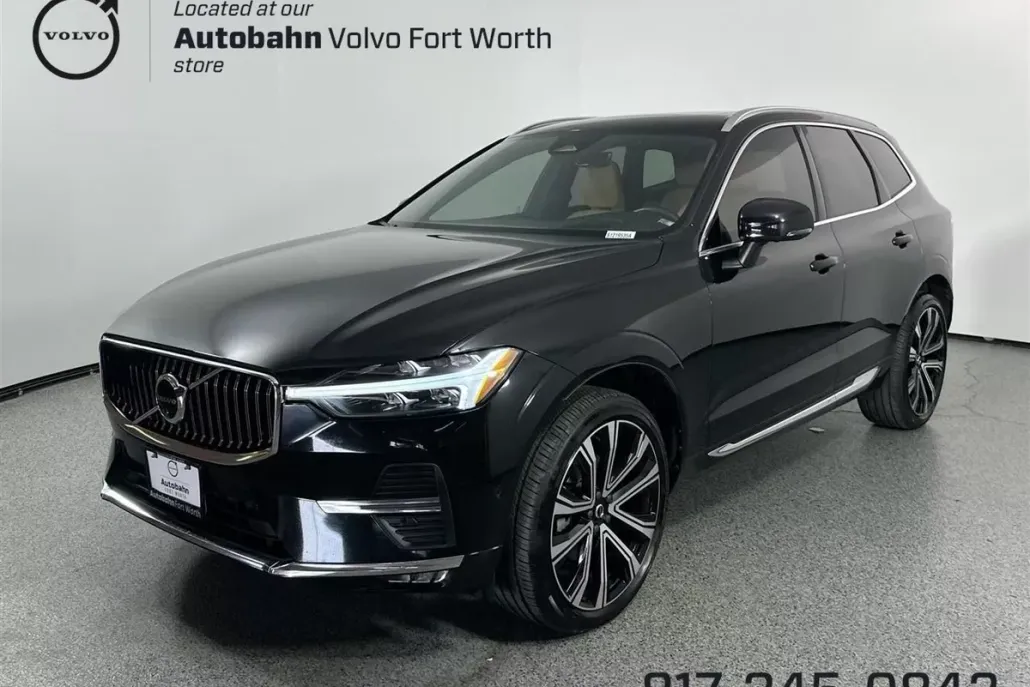 2023 Volvo XC60 B5 Ultimate photo 1