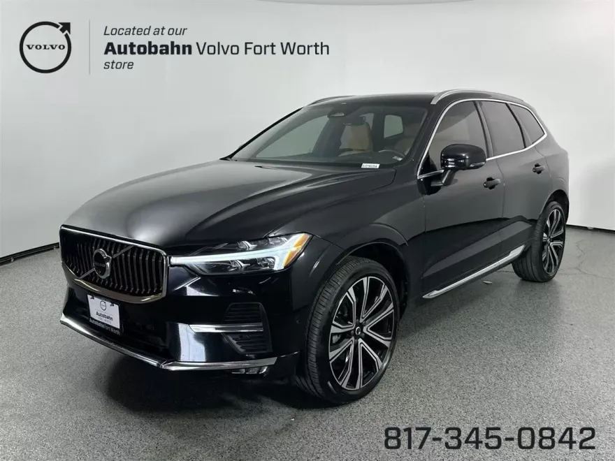 2023 Volvo XC60 B5 Ultimate photo 1