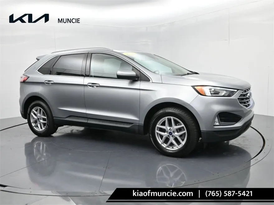 2021 Ford Edge SEL photo 1