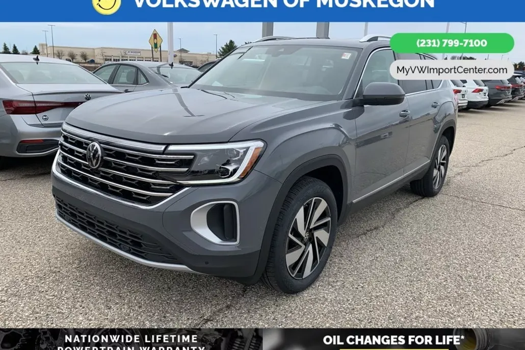 2025 Volkswagen Atlas SEL photo 1