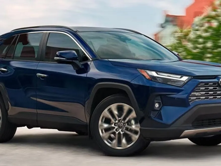2025 Toyota RAV4 XLE Premium photo 1