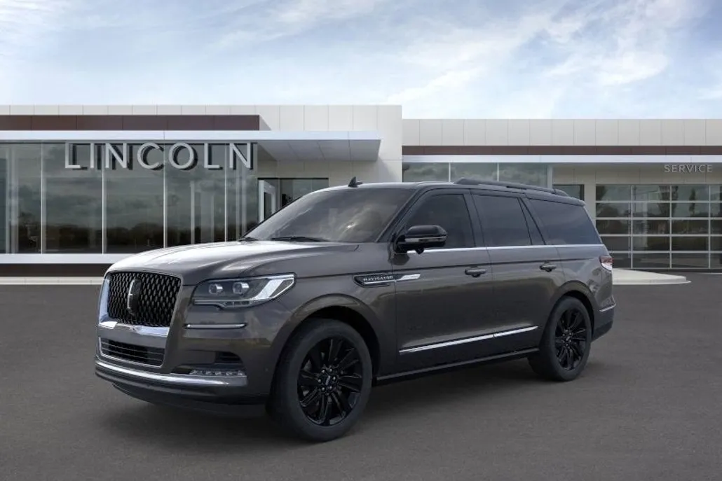 2024 Lincoln Navigator Black Label photo 1