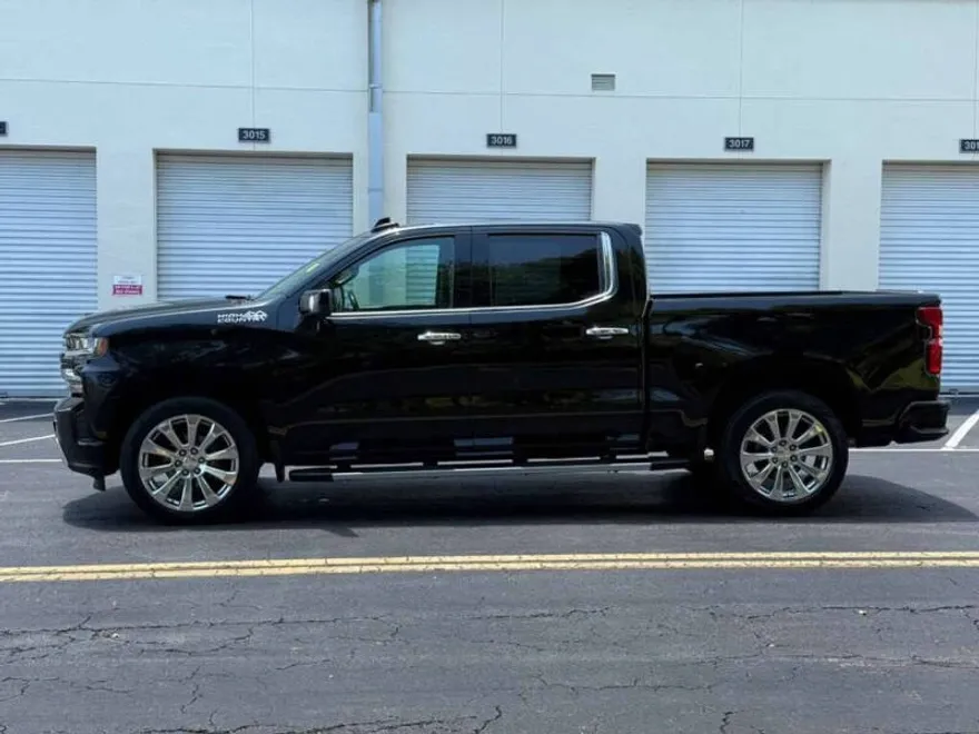 2019 Chevrolet Silverado 1500 High Country photo 1