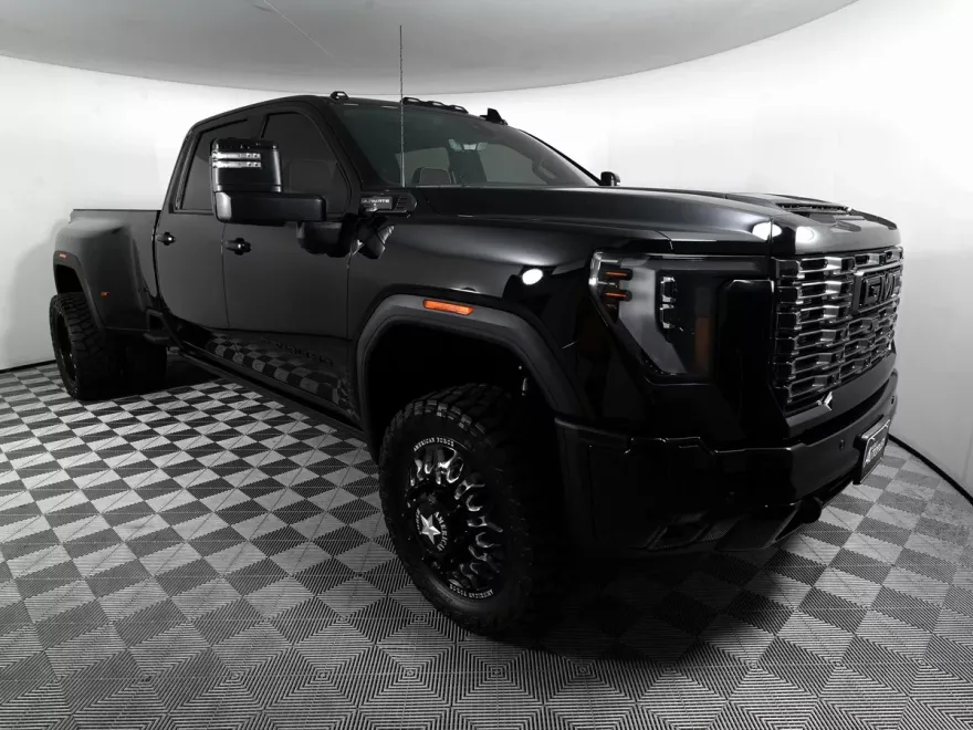 2025 Gmc Sierra 3500 HD Denali Ultimate photo 1