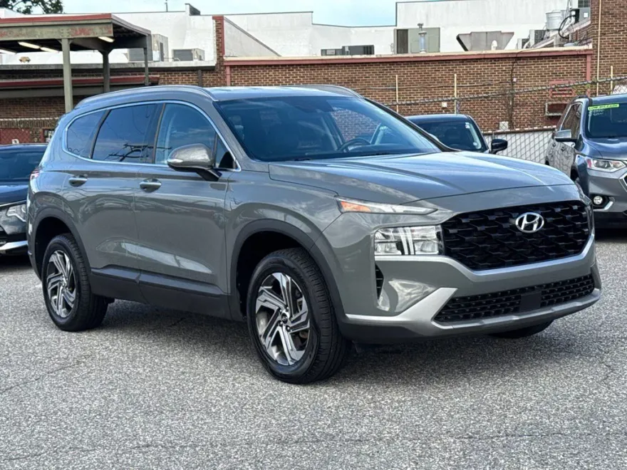 2023 Hyundai Santa Fe SEL photo 1