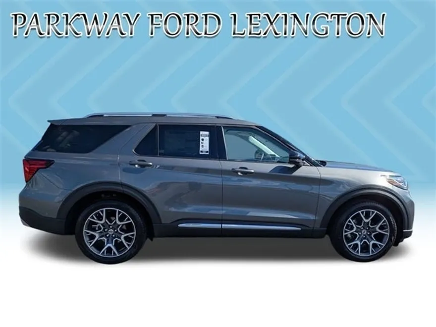 2025 Ford Explorer Platinum photo 1