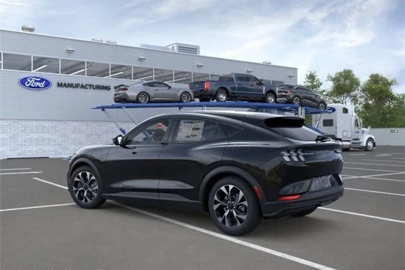 2025 Ford Mustang Mach-E Select photo 1