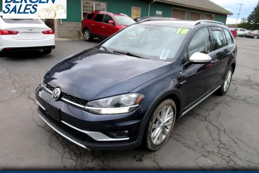 2018 Volkswagen Golf Alltrack TSI S photo 1