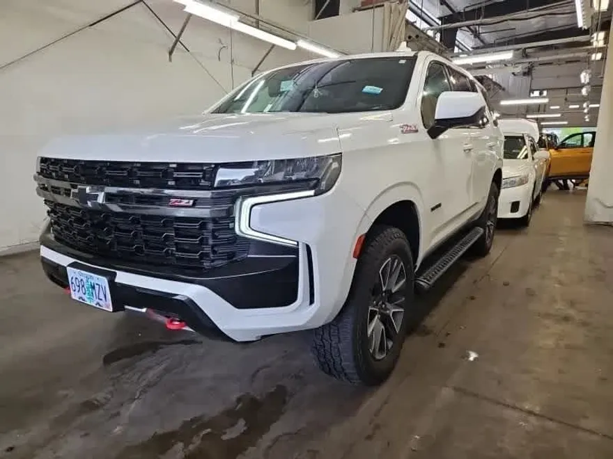 2021 Chevrolet Tahoe Z71 photo 1